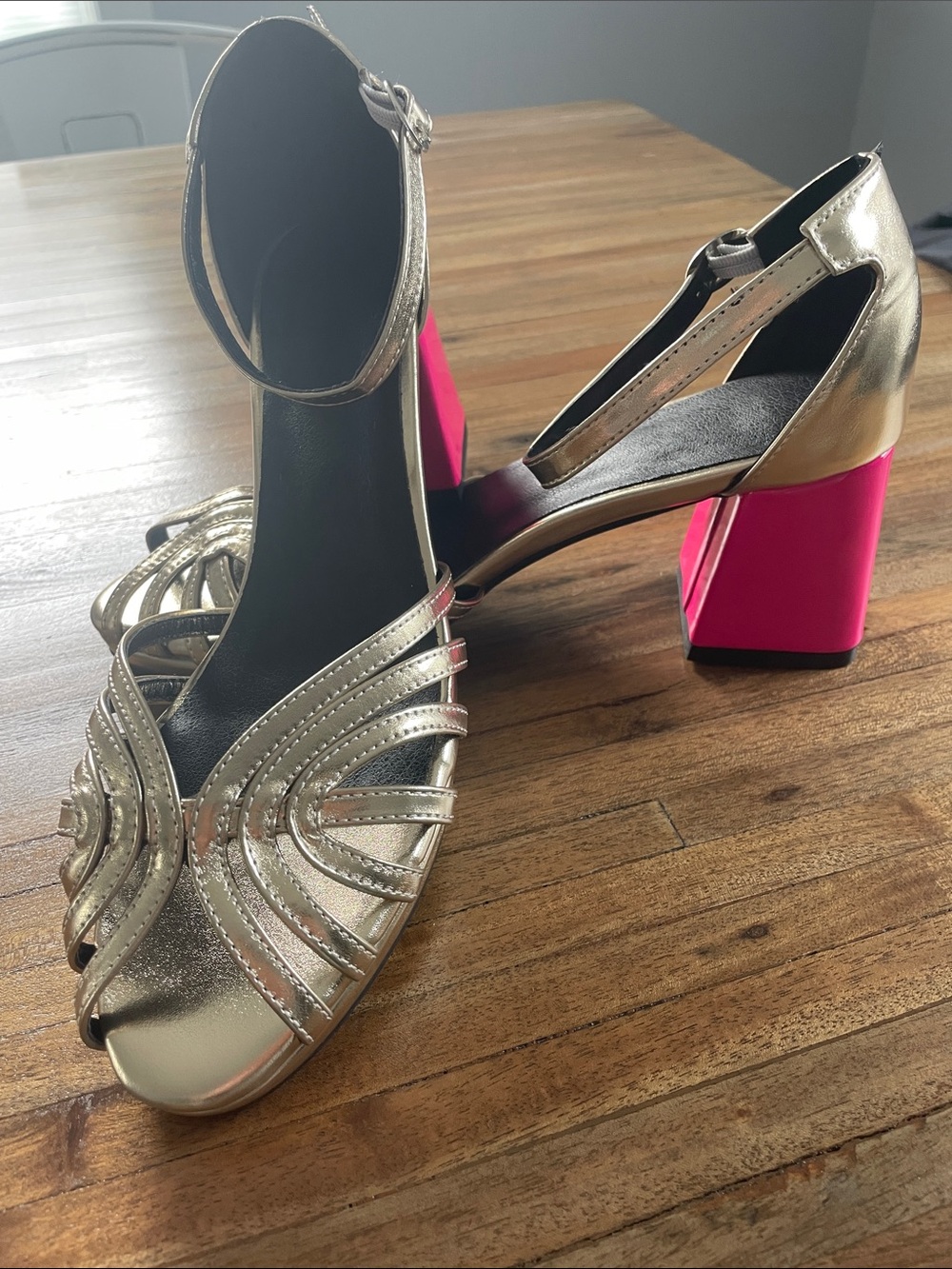 Metallic Gold Strappy Block Heels with Hot Pink Heel - NWOT - 8
